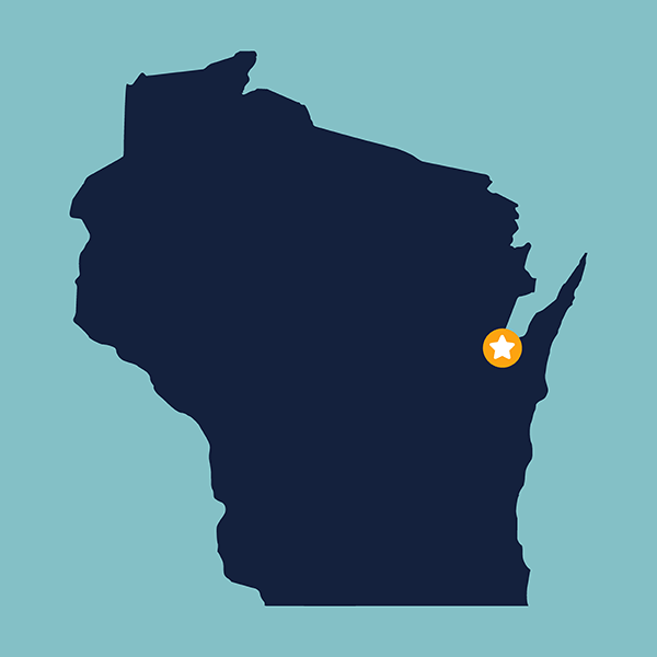 Blue shape of the state of Wisconsin on a light blue field with a gold and white star representing the Green Bay Yachting Club in Green Bay, Wisconsin.